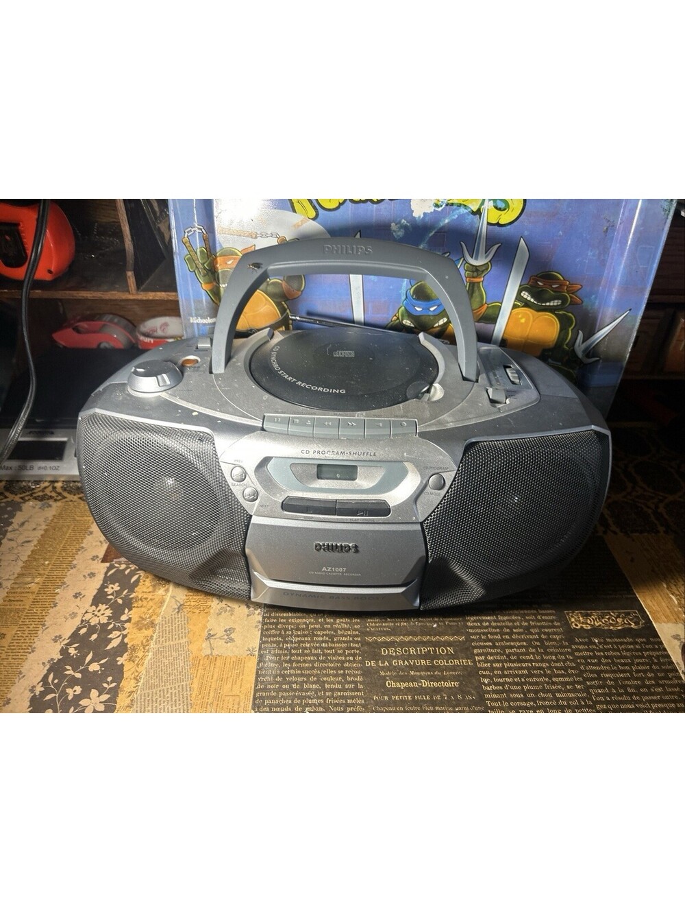 Phillips Az1007 Cd/radio/recorder For Parts Cd Works Speakers Do Not